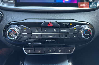 Внедорожник / Кроссовер Kia Sorento 2016 в 