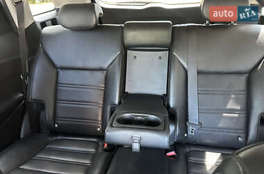 Внедорожник / Кроссовер Kia Sorento 2016 в 