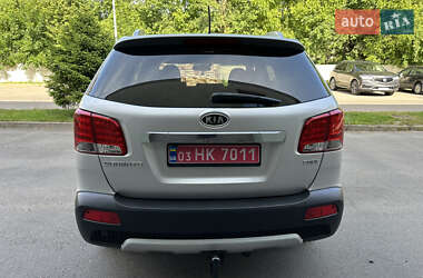 Внедорожник / Кроссовер Kia Sorento 2011 в 