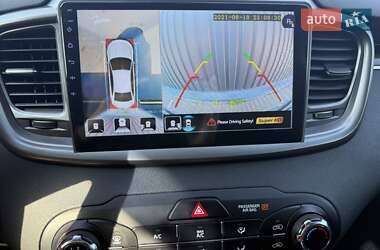 Позашляховик / Кросовер Kia Sorento 2016 в  фото 12 Позашляховик / Кросовер Kia Sorento 2016 в