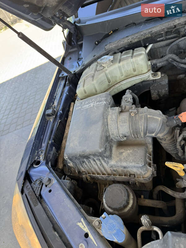 Позашляховик / Кросовер Kia Sorento 2006 в Львові