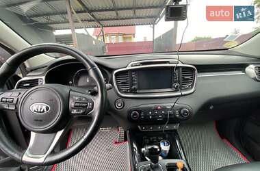 Внедорожник / Кроссовер Kia Sorento 2016 в 