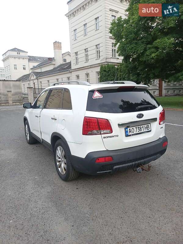 Позашляховик / Кросовер Kia Sorento 2011 в Іршаві