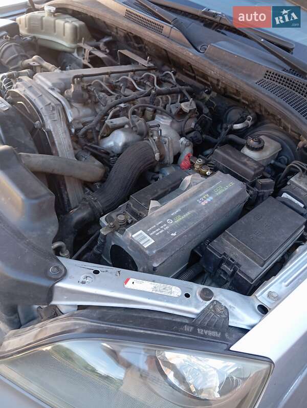 Внедорожник / Кроссовер Kia Sorento 2004 в Крыжополе