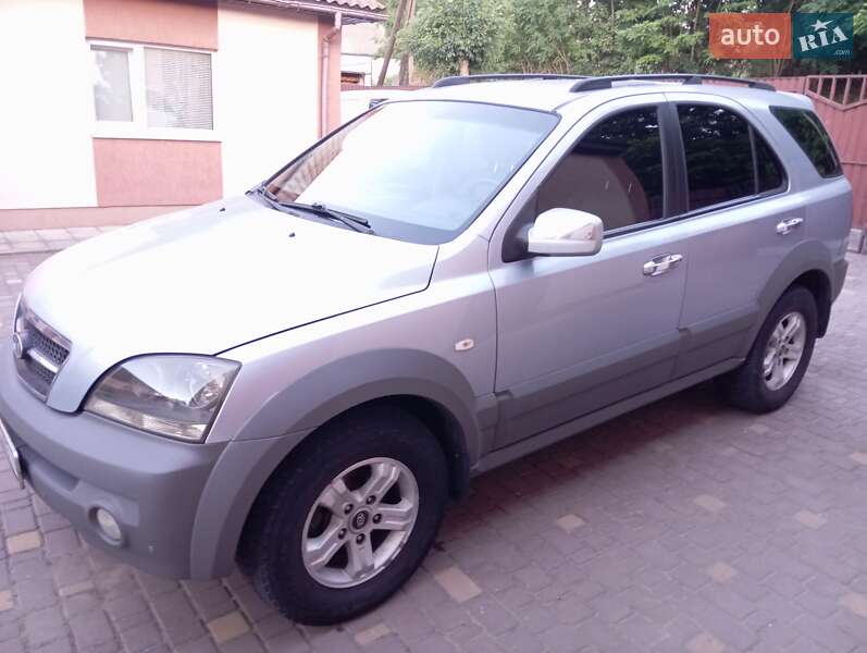 Внедорожник / Кроссовер Kia Sorento 2004 в Крыжополе