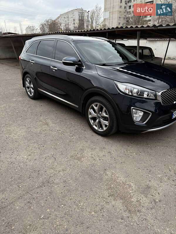Внедорожник / Кроссовер Kia Sorento 2016 в Одессе