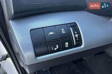 Внедорожник / Кроссовер Kia Sorento 2014 в 
