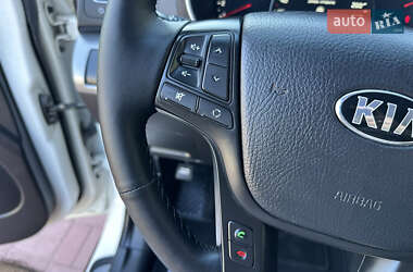 Внедорожник / Кроссовер Kia Sorento 2014 в 