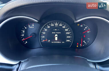 Внедорожник / Кроссовер Kia Sorento 2014 в 