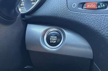 Внедорожник / Кроссовер Kia Sorento 2014 в 