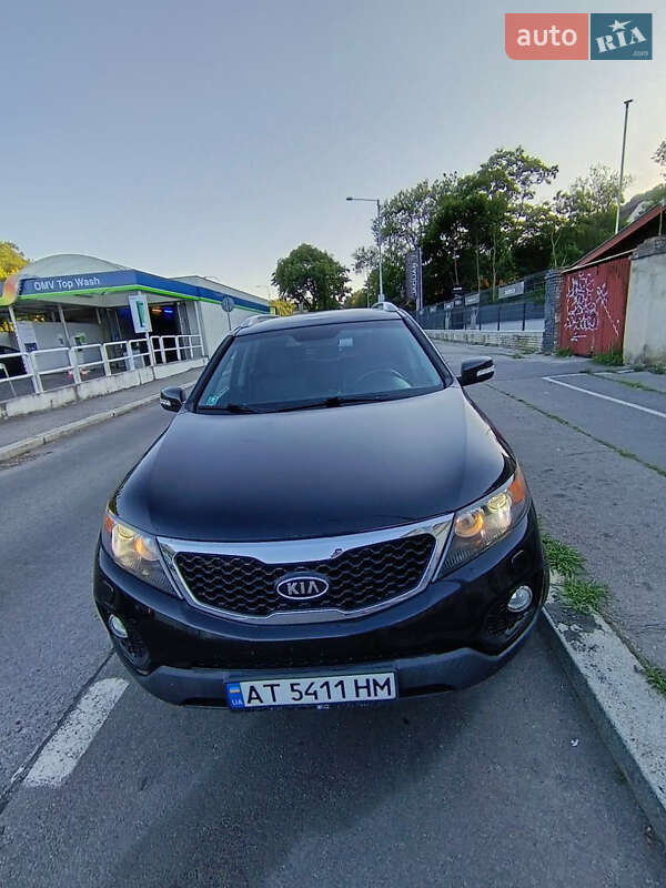 Внедорожник / Кроссовер Kia Sorento 2010 в Долине