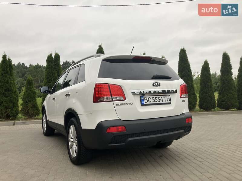 Позашляховик / Кросовер Kia Sorento 2010 в Львові