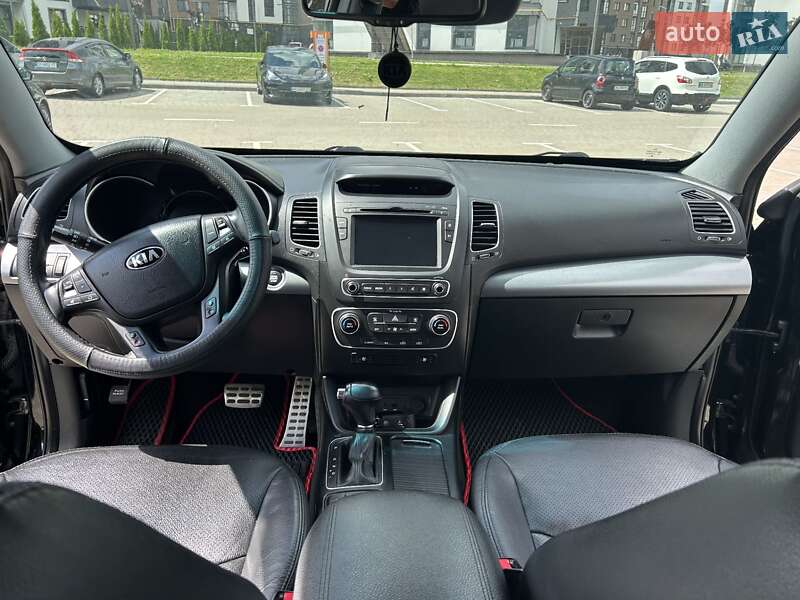 Внедорожник / Кроссовер Kia Sorento 2014 в Луцке