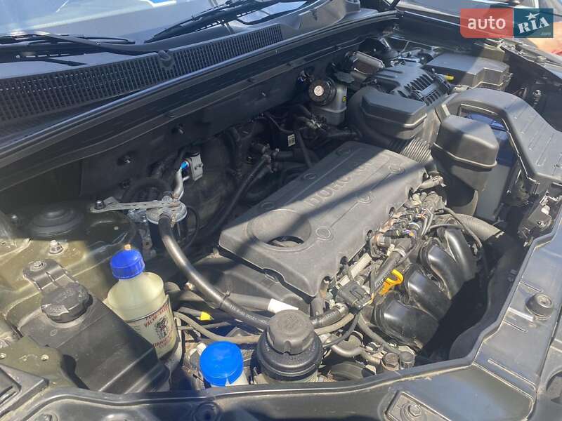 Внедорожник / Кроссовер Kia Sorento 2010 в Житомире