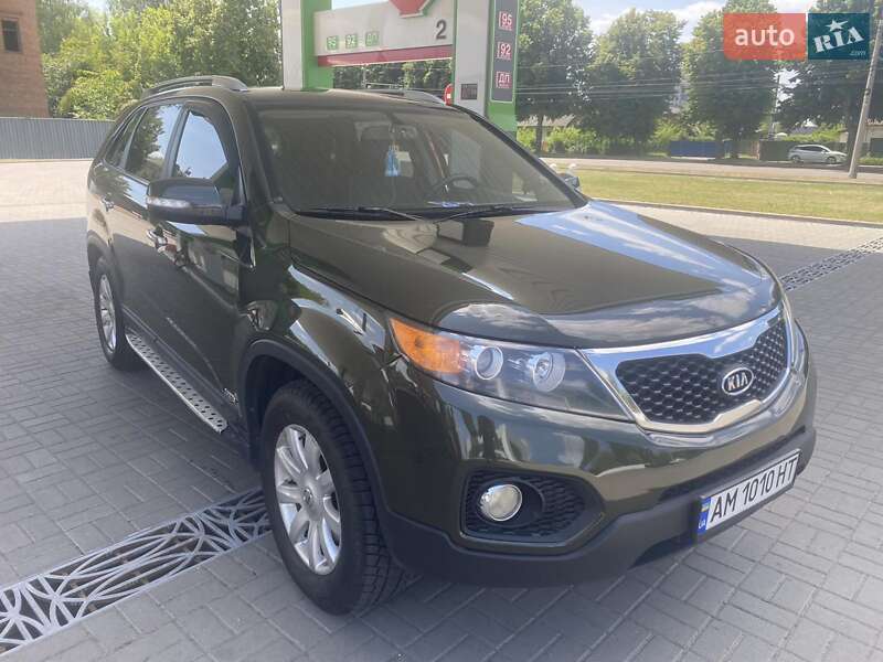 Внедорожник / Кроссовер Kia Sorento 2010 в Житомире