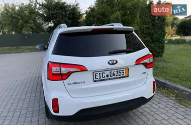 Внедорожник / Кроссовер Kia Sorento 2012 в 