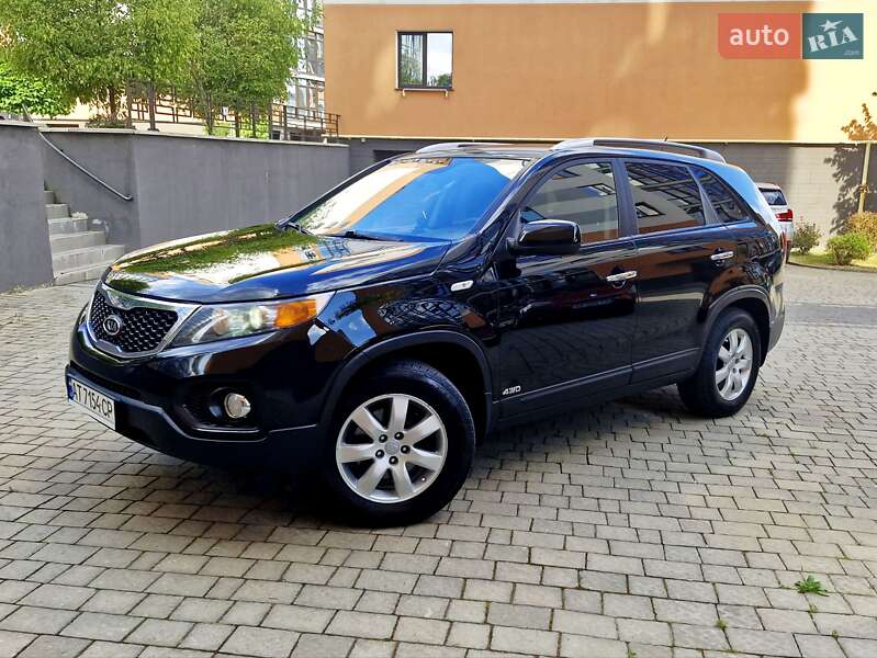 Внедорожник / Кроссовер Kia Sorento 2010 в Ивано-Франковске