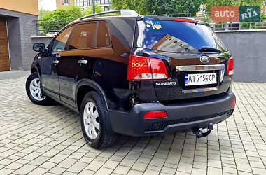 Внедорожник / Кроссовер Kia Sorento 2010 в 