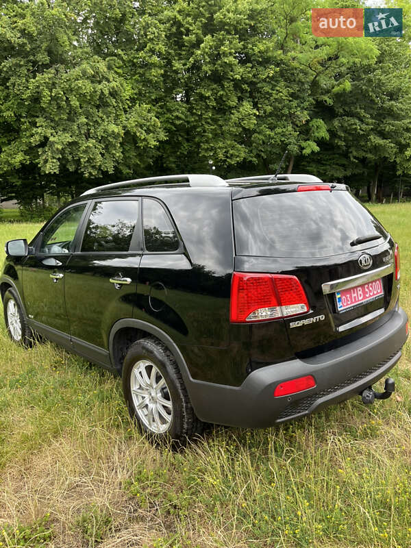 Внедорожник / Кроссовер Kia Sorento 2010 в Бродах