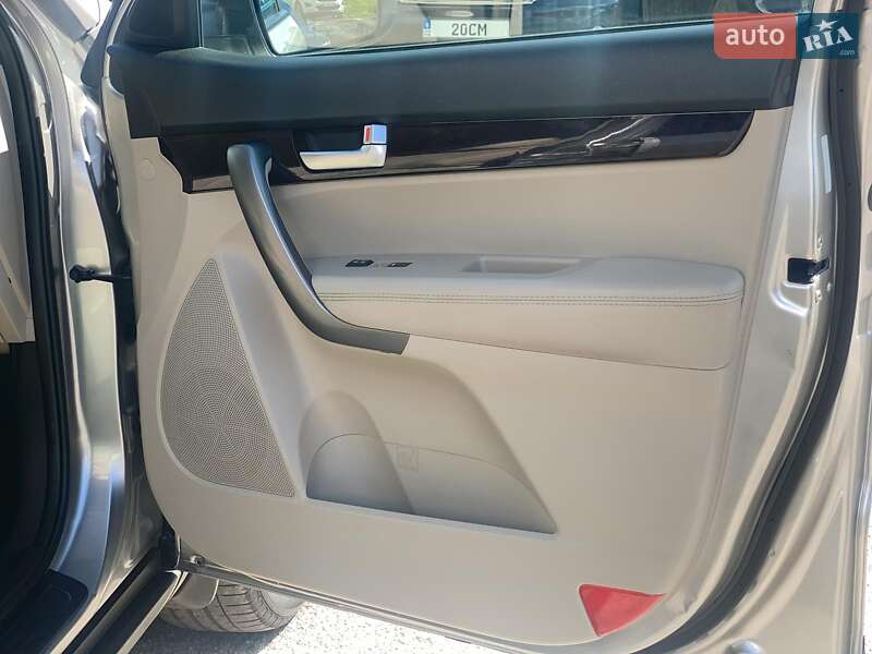 Внедорожник / Кроссовер Kia Sorento 2013 в Виннице
