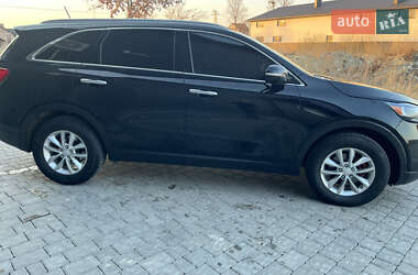 Внедорожник / Кроссовер Kia Sorento 2015 в 