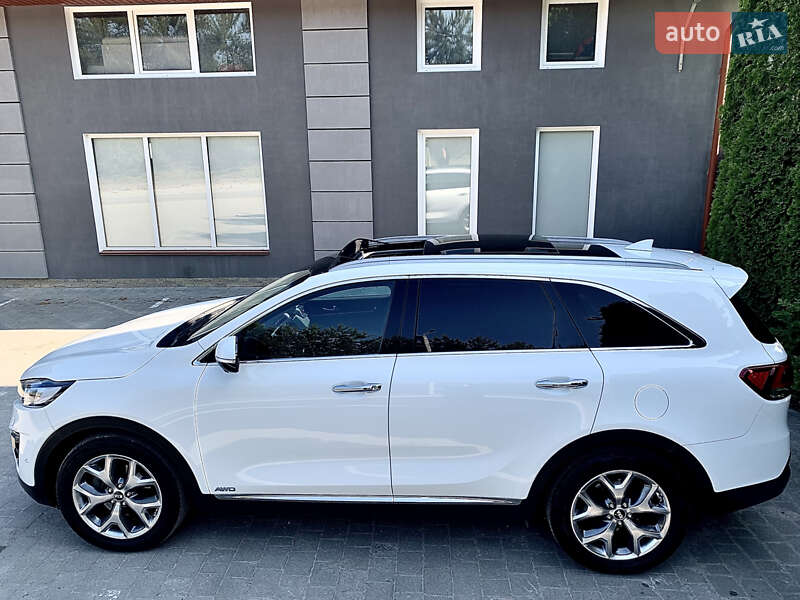 Внедорожник / Кроссовер Kia Sorento 2017 в Тернополе