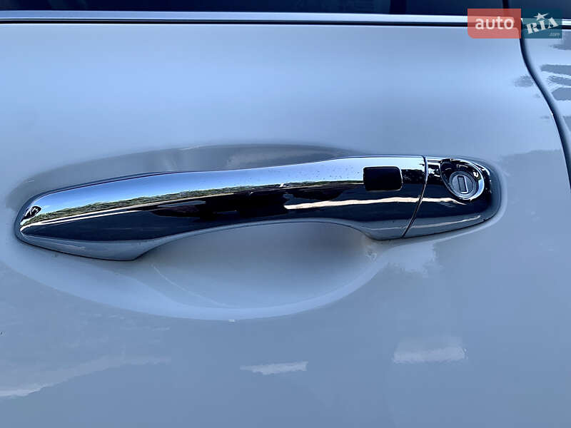 Внедорожник / Кроссовер Kia Sorento 2017 в Тернополе
