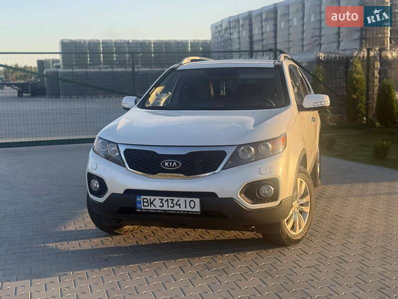 Внедорожник / Кроссовер Kia Sorento 2011 в Рокитном