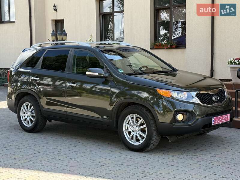 Внедорожник / Кроссовер Kia Sorento 2010 в Стрые