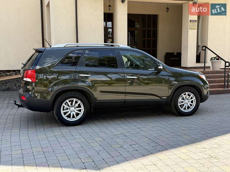 Внедорожник / Кроссовер Kia Sorento 2010 в Стрые