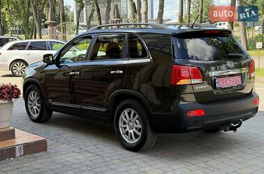 Внедорожник / Кроссовер Kia Sorento 2010 в 