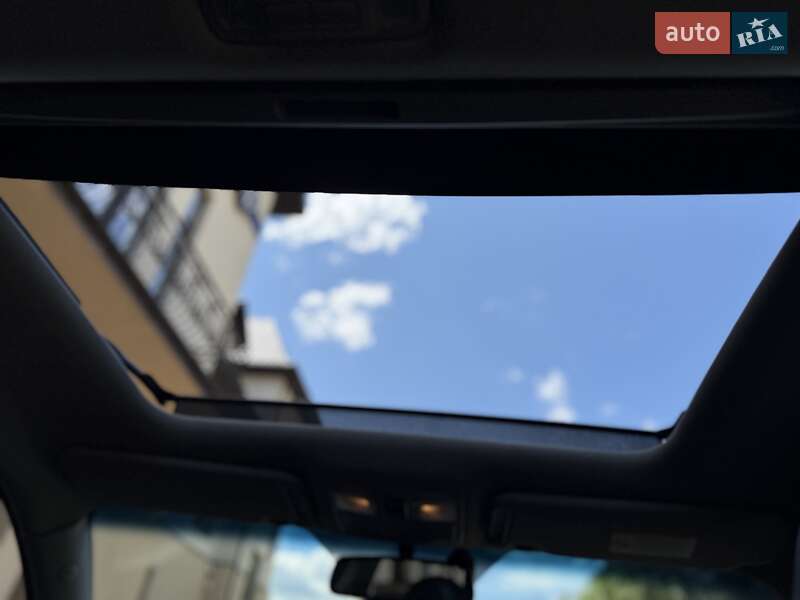Внедорожник / Кроссовер Kia Sorento 2010 в Стрые