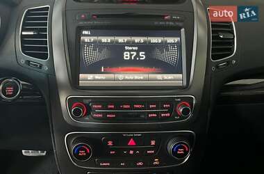 Внедорожник / Кроссовер Kia Sorento 2014 в 