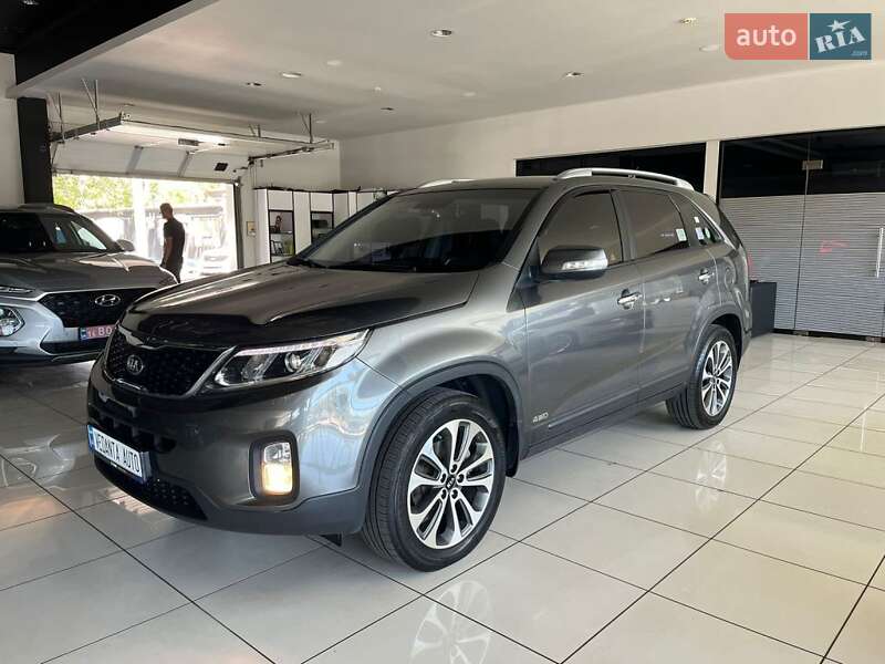 Внедорожник / Кроссовер Kia Sorento 2013 в 