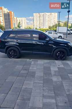 Позашляховик / Кросовер Kia Sorento 2014 в Києві