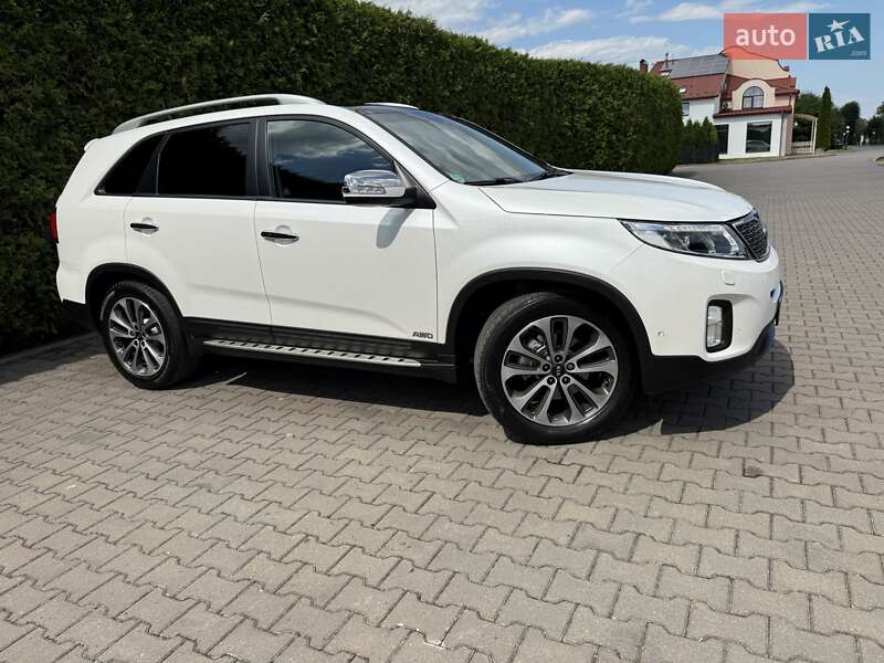 Позашляховик / Кросовер Kia Sorento 2014 в Стрию