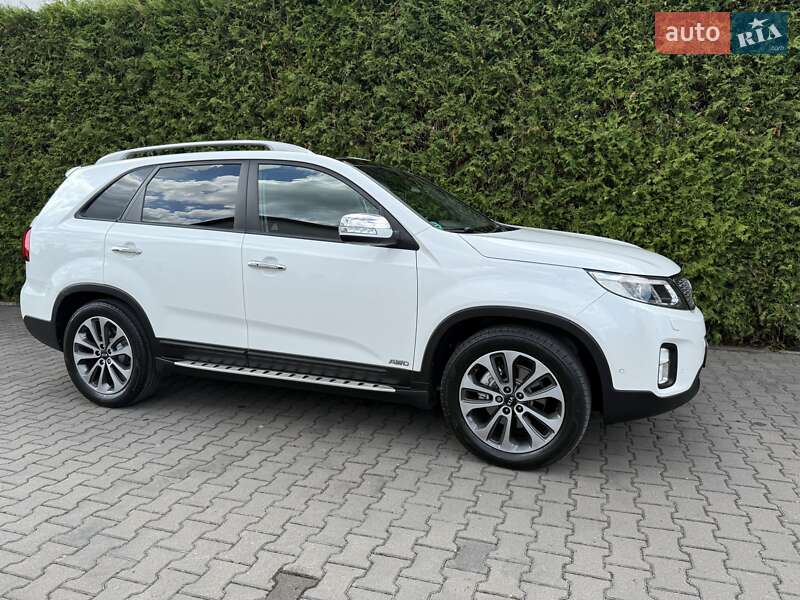 Позашляховик / Кросовер Kia Sorento 2014 в Стрию