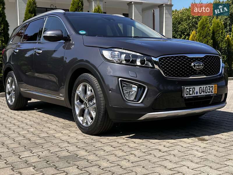 Позашляховик / Кросовер Kia Sorento 2015 в Стрию