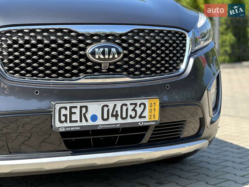 Позашляховик / Кросовер Kia Sorento 2015 в Стрию