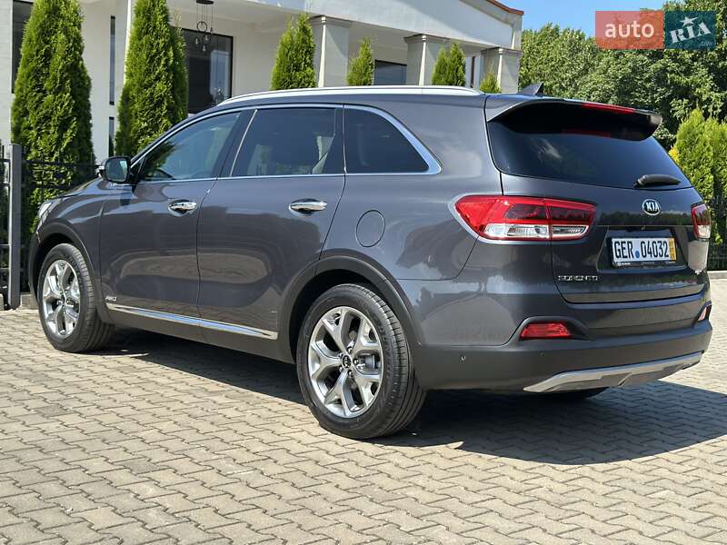 Позашляховик / Кросовер Kia Sorento 2015 в Стрию