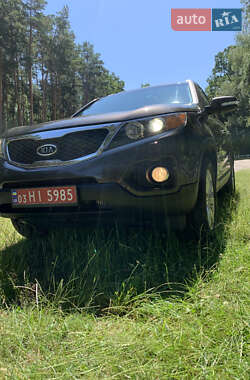 Внедорожник / Кроссовер Kia Sorento 2012 в 