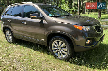 Внедорожник / Кроссовер Kia Sorento 2012 в 