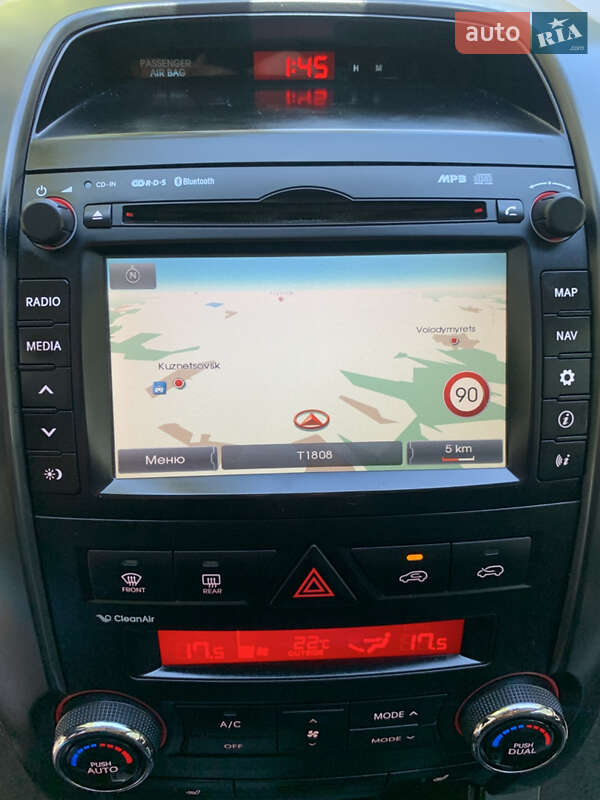 Внедорожник / Кроссовер Kia Sorento 2012 в Вараше
