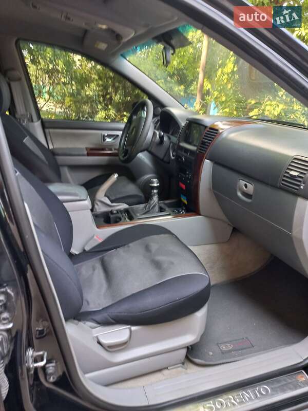 Позашляховик / Кросовер Kia Sorento 2005 в Дніпрі