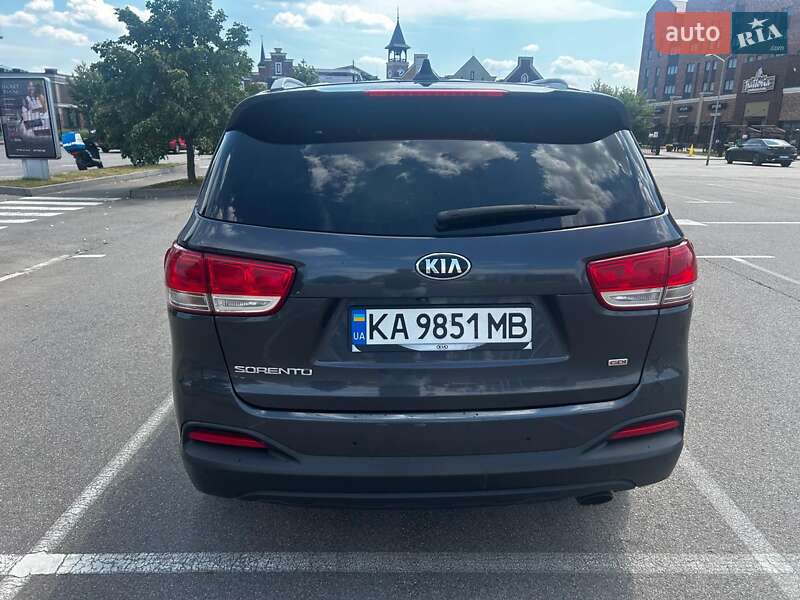 Внедорожник / Кроссовер Kia Sorento 2016 в Киеве