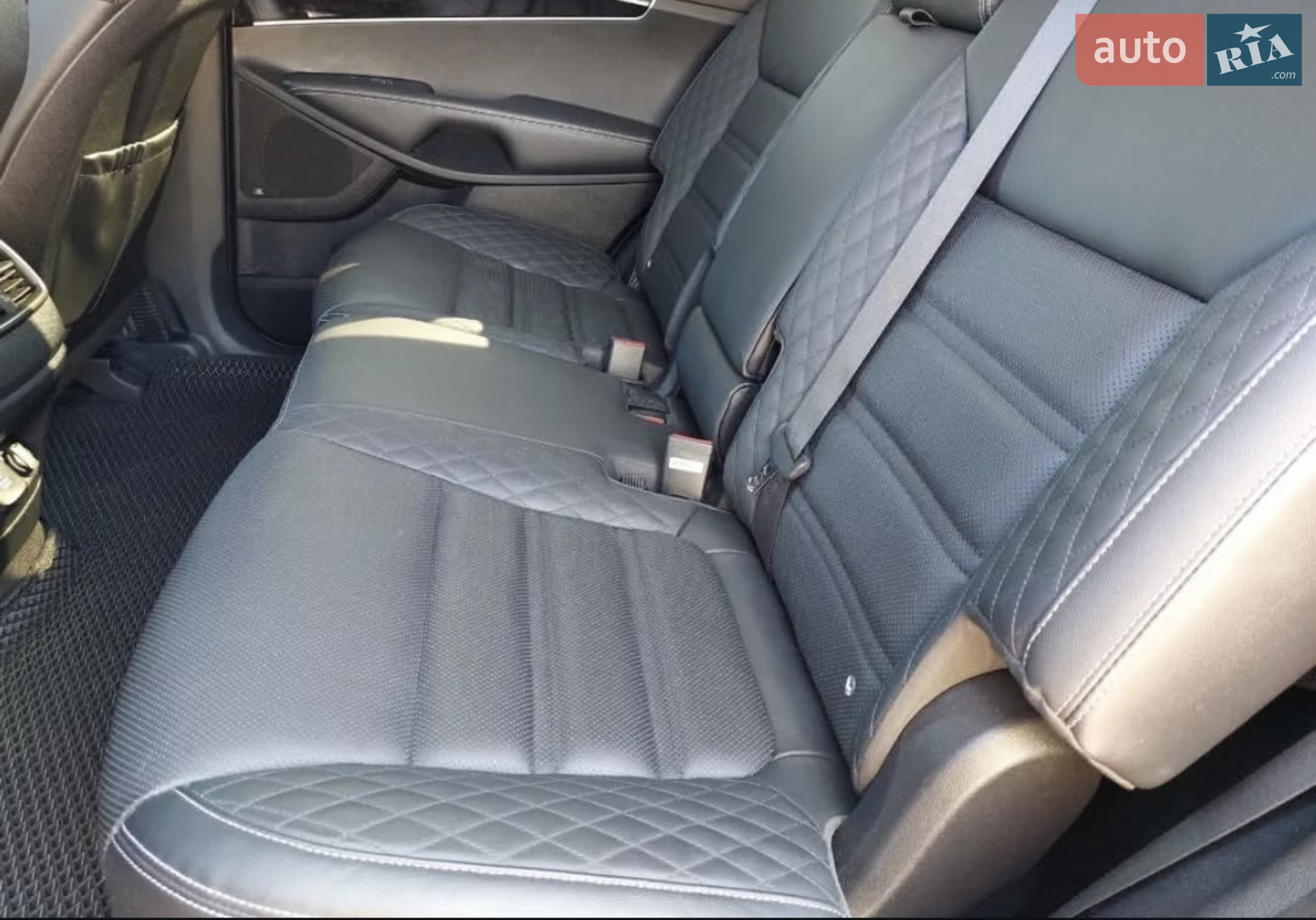 2018 Kia Sorento - мініатюра 11