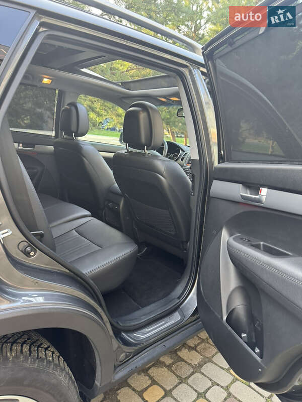 Позашляховик / Кросовер Kia Sorento 2014 в Луцьку