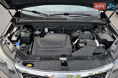 Внедорожник / Кроссовер Kia Sorento 2011 в 