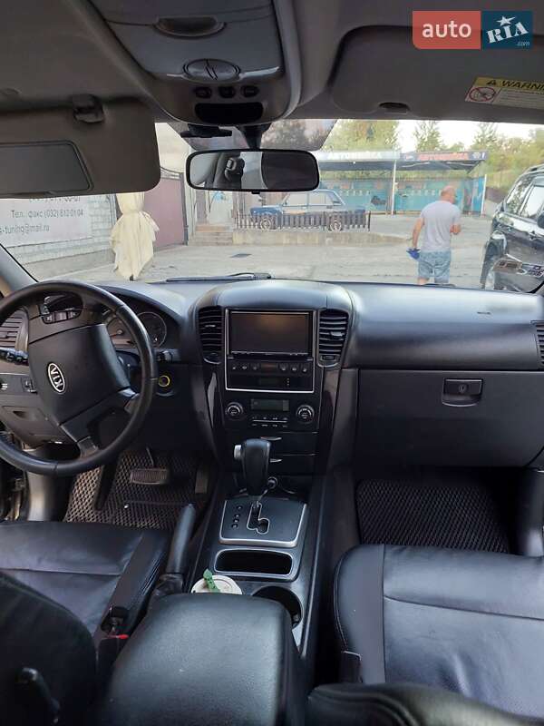 Внедорожник / Кроссовер Kia Sorento 2009 в Новом Роздоле