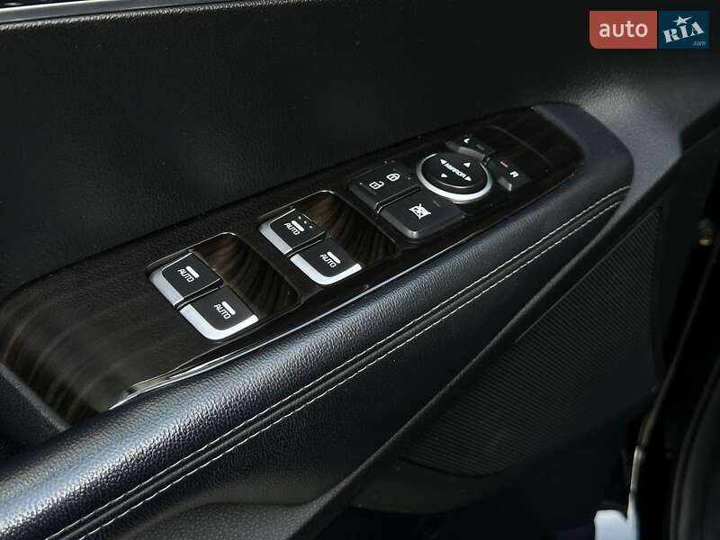 Внедорожник / Кроссовер Kia Sorento 2019 в Киеве
